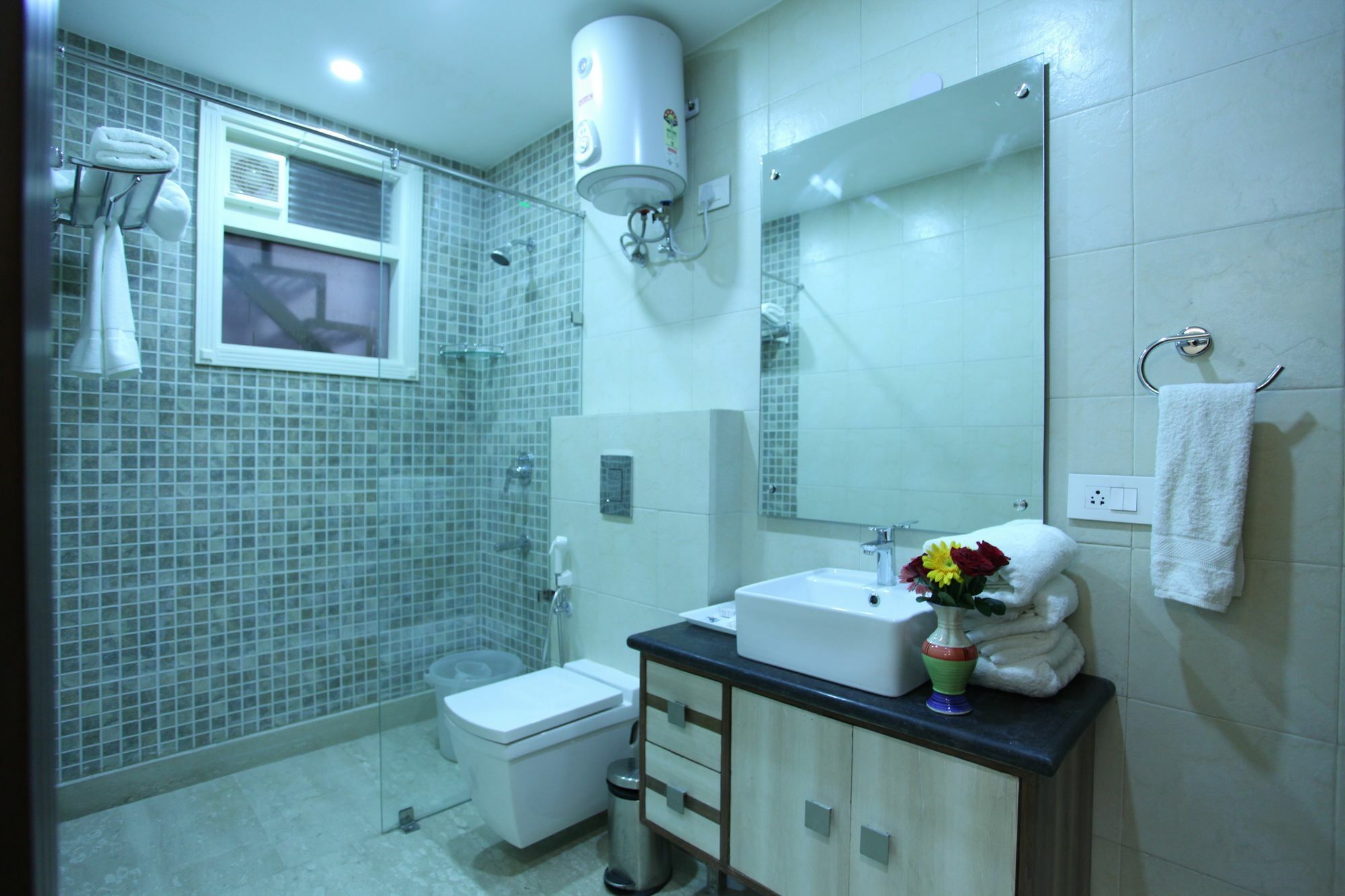 Hotel H.C Grand New Delhi Exterior photo